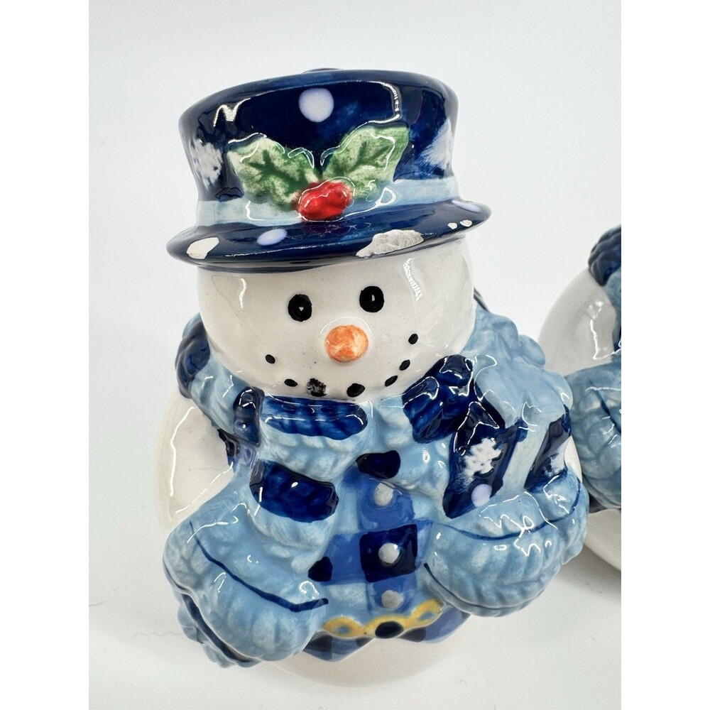 Ceramic Hugging Snowmen Salt & Pepper Shakers Blue White Winter Set - Picture 2 of 12